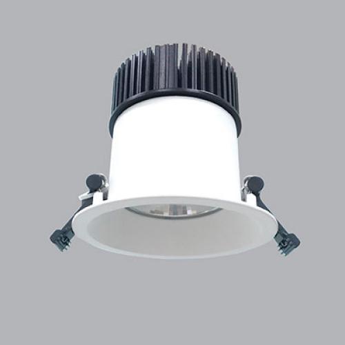 Đèn LED Downlight âm trần chống ẩm MPE DL65