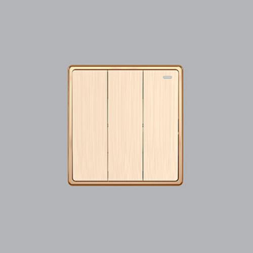 Mặt 3 công tắc 1 chiều MPE S70 Series S703