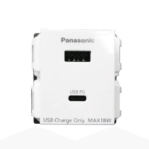 Ổ cắm USB 2 cổng type A-C Panasonic Wide Series WEF14821W-VN