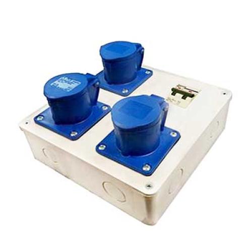 Tủ điện phân phối IP44 PCE NDB313